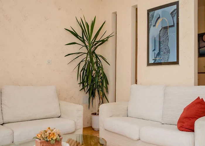 Anggela - Two Bedroom With Balcony And Sea View Apartmán