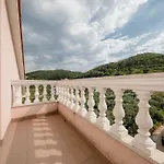 Anggela - Two Bedroom With Balcony And Sea View Appartement *