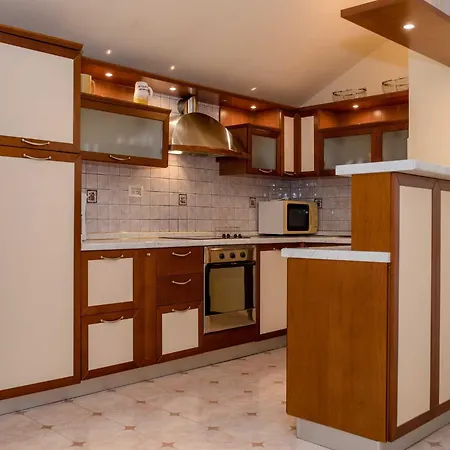 Anggela - Two Bedroom With Balcony And Sea View Appartement Rab Town