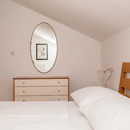 Apartmán Anggela - Two Bedroom With Balcony And Sea View *